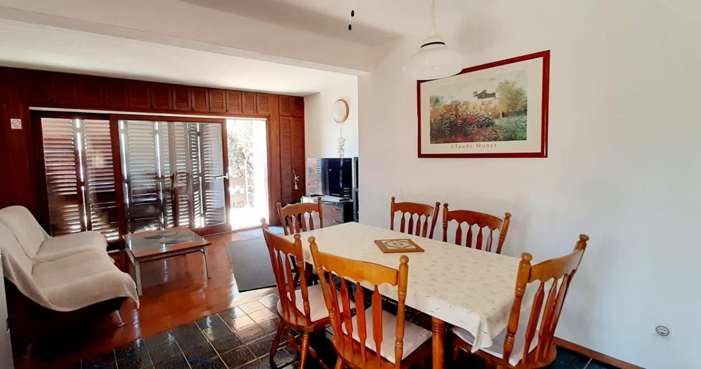 Apartman Ena By The Sea Prizba Ngoại thất bức ảnh