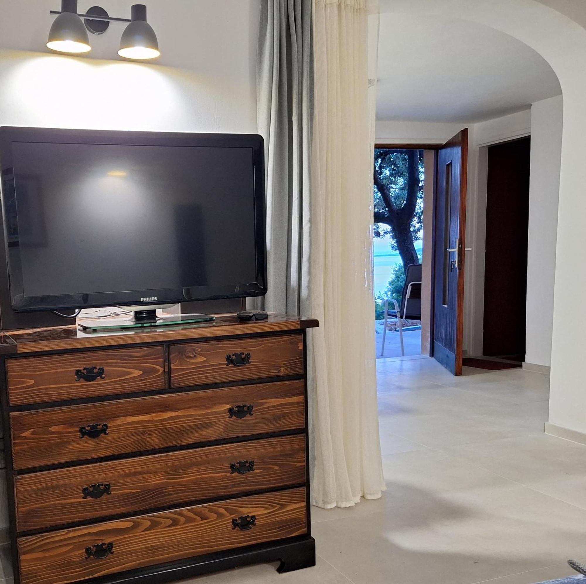 Apartman Ena By The Sea Prizba Phòng bức ảnh